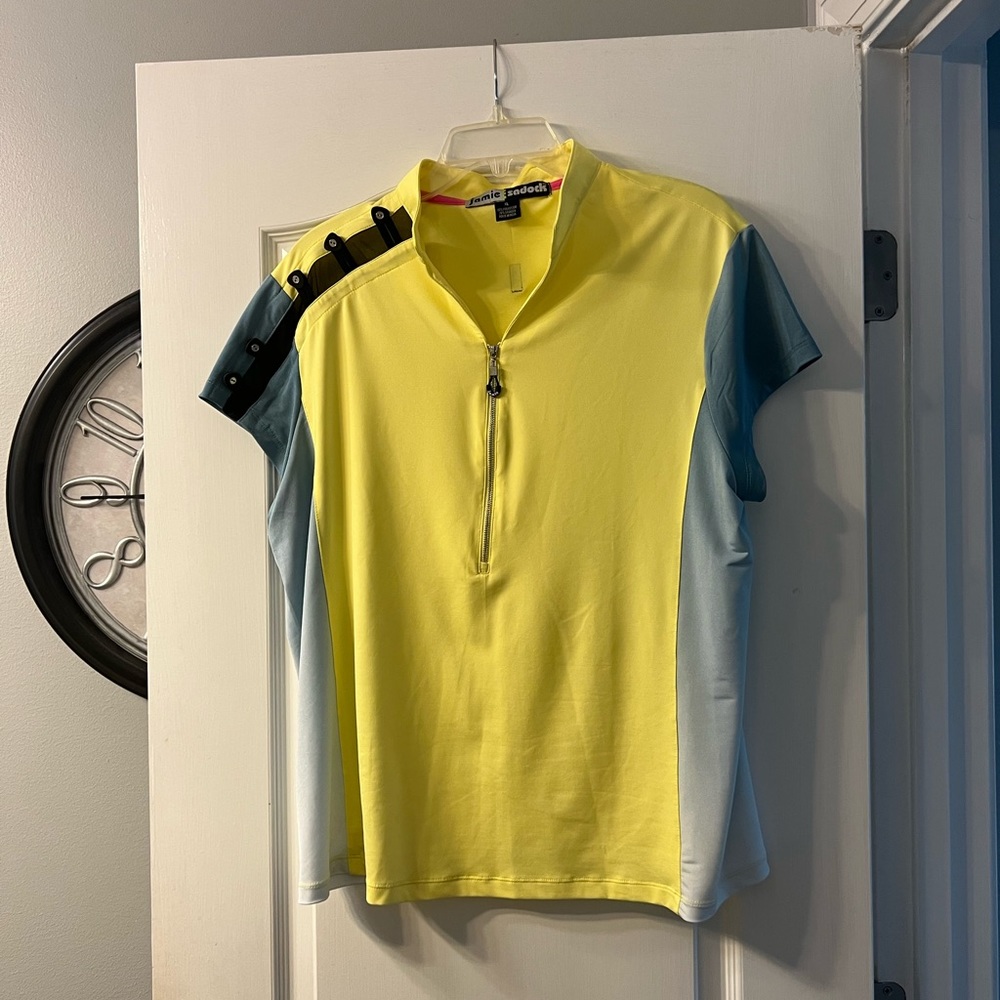Jamie Sadock Athletic type top, perfect for tennis and exercise Size XL